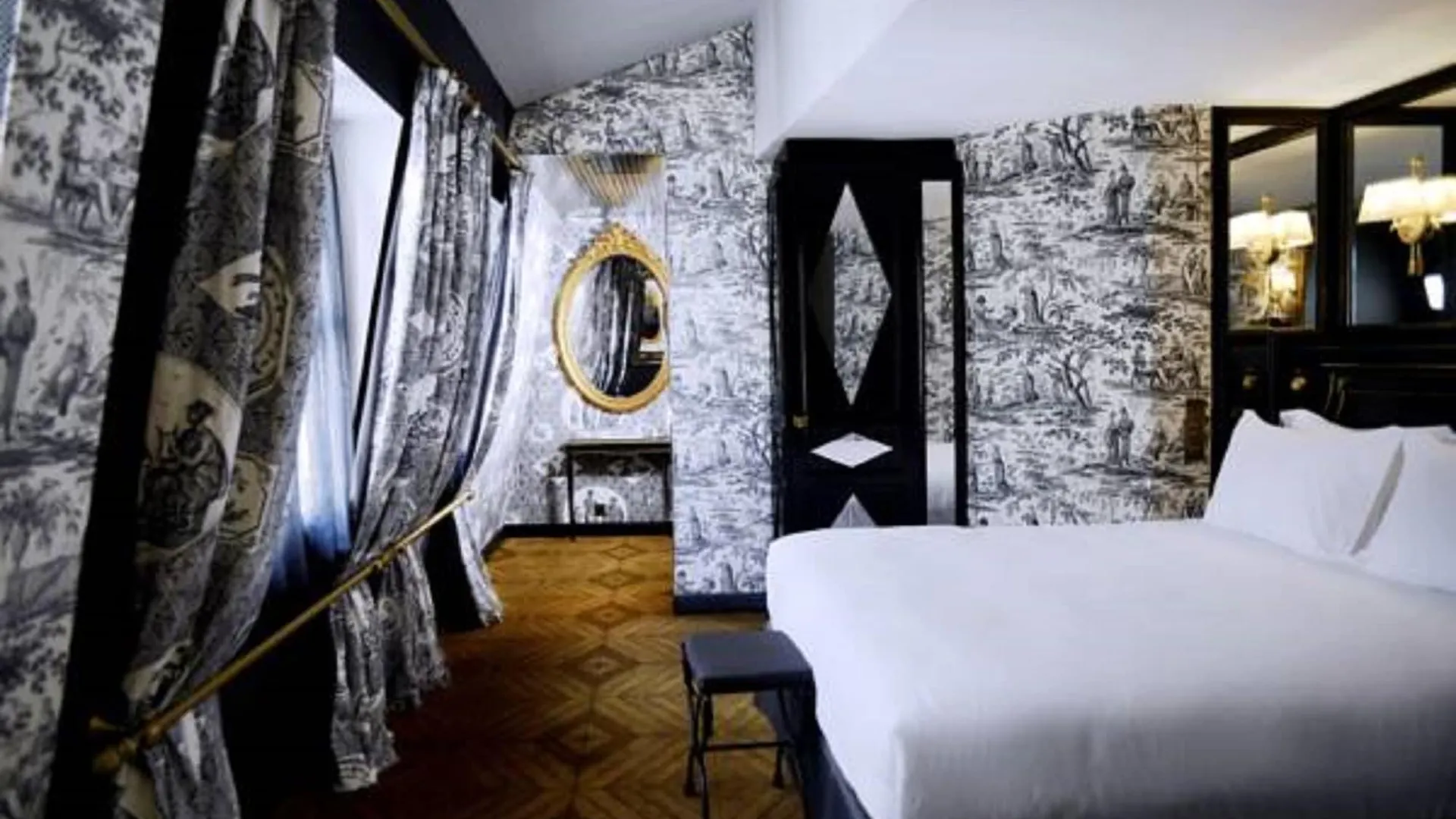 De Jobo 4* Paris